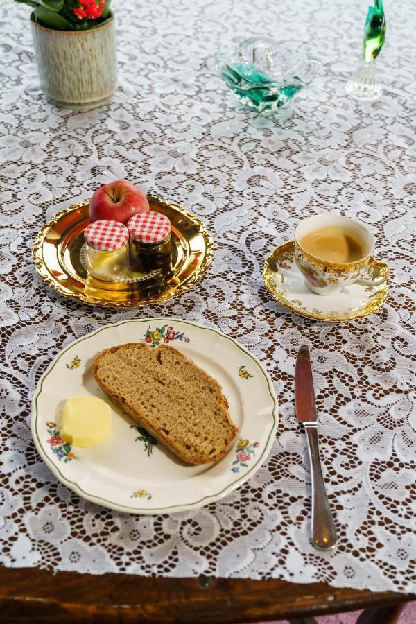 Tante Alma'S Bonner Hotel Zewnętrze zdjęcie