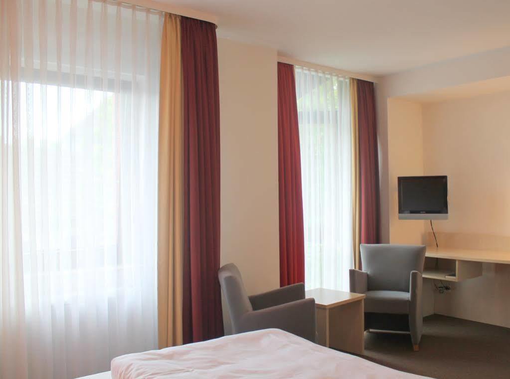 Tante Alma'S Bonner Hotel Zewnętrze zdjęcie