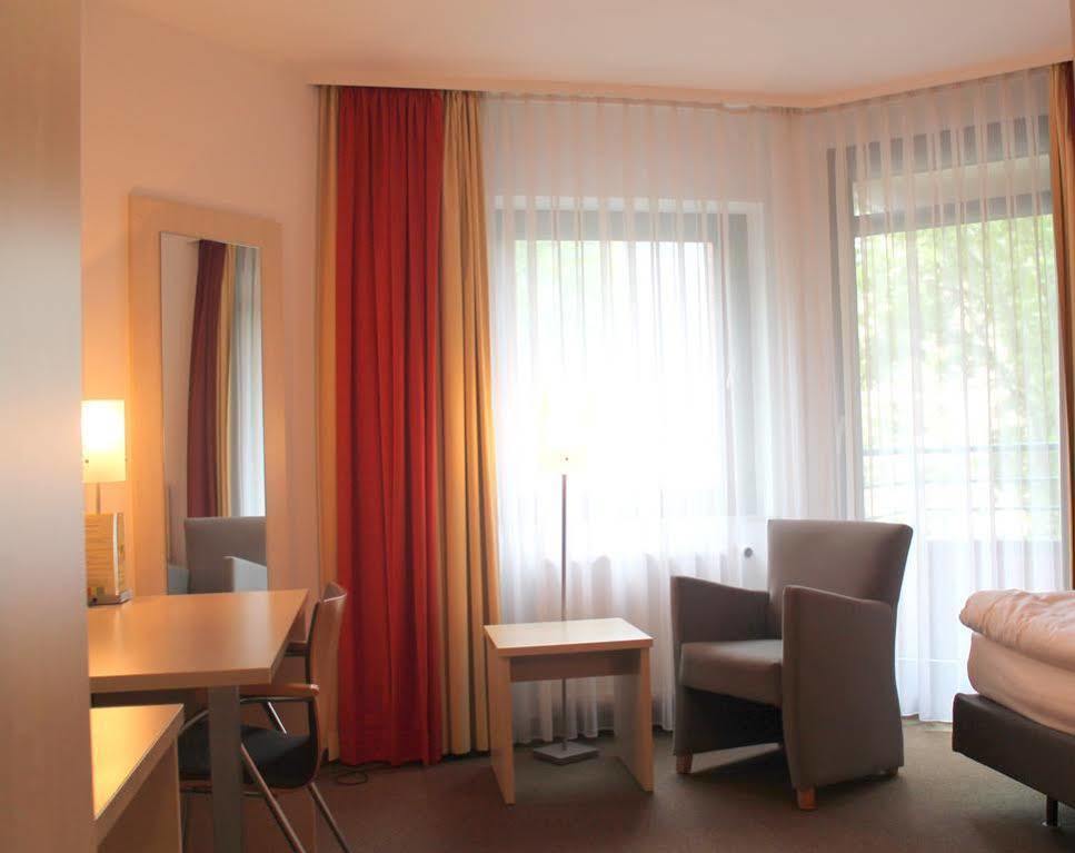 Tante Alma'S Bonner Hotel Zewnętrze zdjęcie