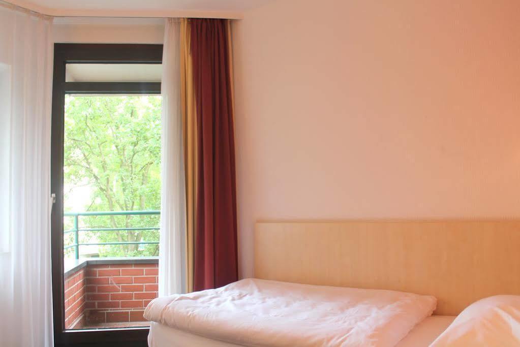 Tante Alma'S Bonner Hotel Zewnętrze zdjęcie